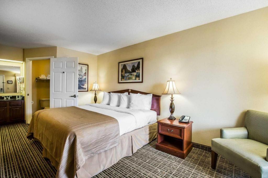 Hotel Quality I-20 Exit 108 Bessemer